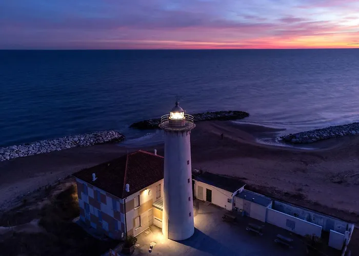 Beachside Tranquility In Our Flat In * Бібіоне