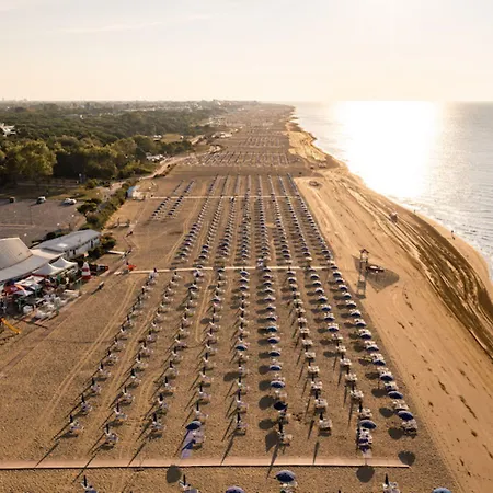 아파트 Beachside Tranquility In Our Flat In